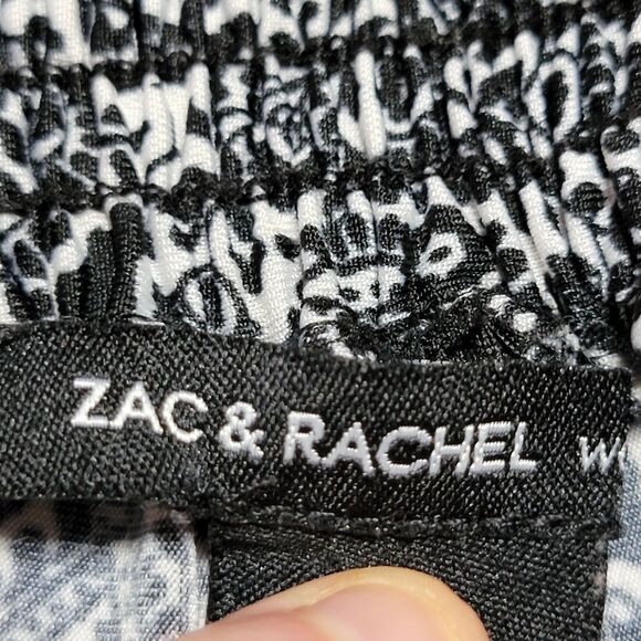 Zac & Rachel Woman B&W Paisley Pants - Size 2X - Picture 5 of 6